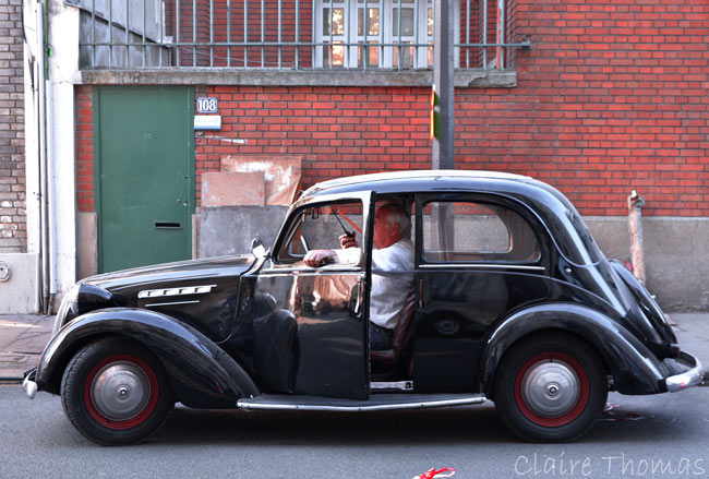 Paris Film set old car