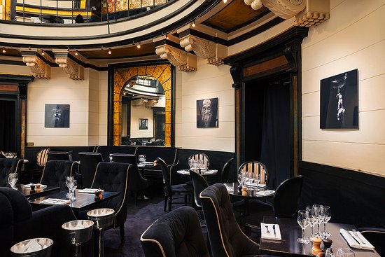 Dome du Marais paris