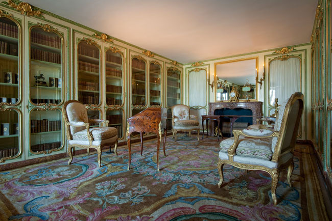 Madame Victoire library Versailles