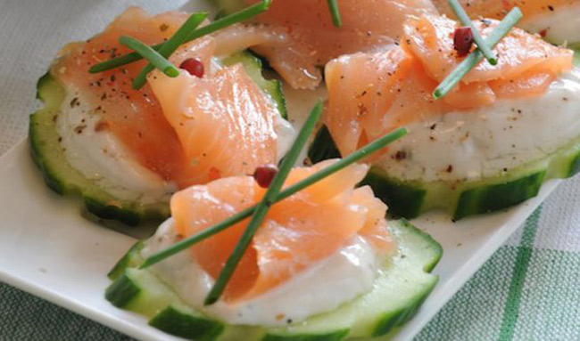 Smoked salmon appetizer